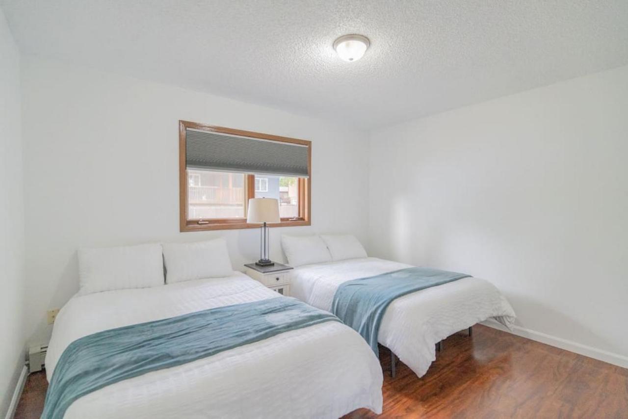 The Western Hale Hideaway フェアバンクス エクステリア 写真